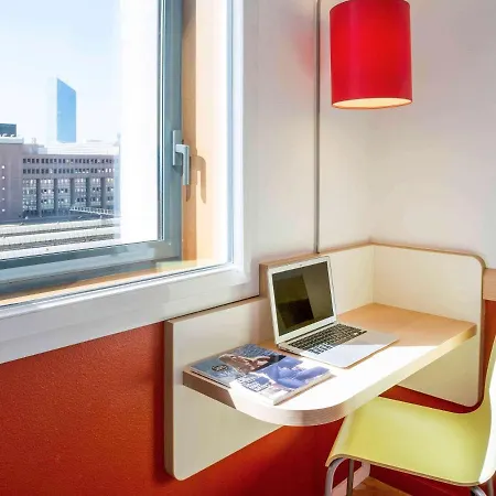 Hotel Ibis Budget Centre - Gare Part Dieu