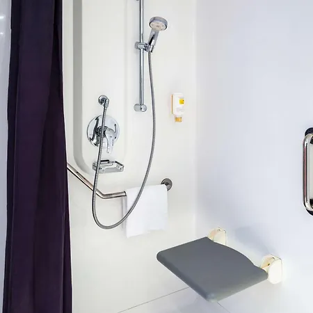 Hotel Ibis Budget Centre - Gare Part Dieu 2*