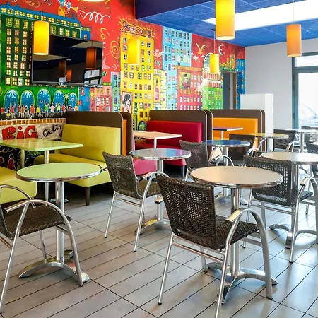 Hotel Ibis Budget Centre - Gare Part Dieu 2*