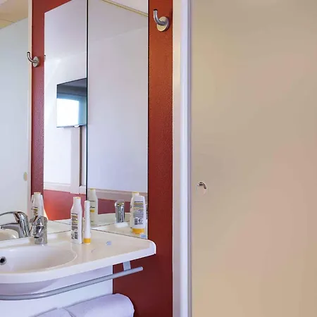 Ibis Budget Centre - Gare Part Dieu Лион